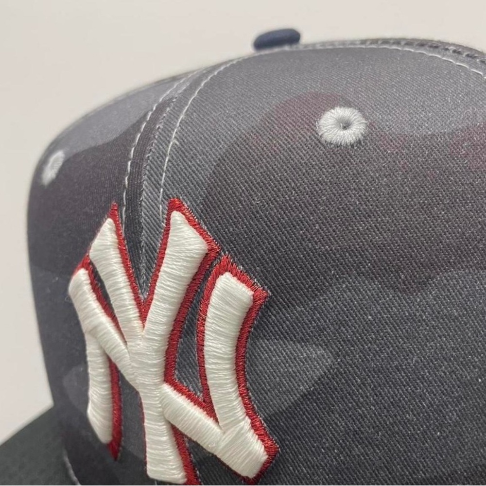 Hat club WWE Dudley boyz inspo New York Yankees size 7 1/4 brand new - Picture 3 of 7